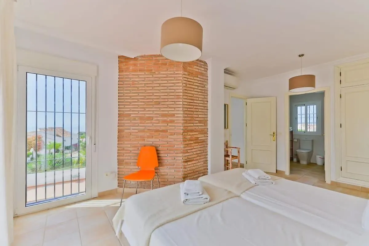 Villa Oasis Nerja Spagna