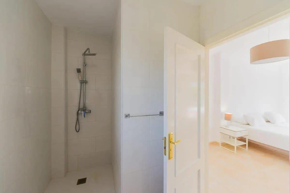 Villa Oasis 네르하